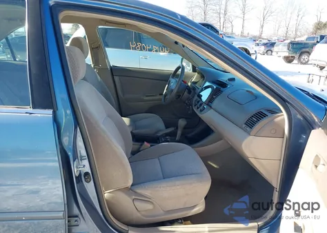 2003 Toyota Camry Le from USA, damaged, VIN 4T1BE32KX3U676457